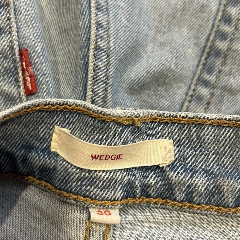 Levis Jeans Size 30 Wedgie Straight Button Fly Blue‎ Denim